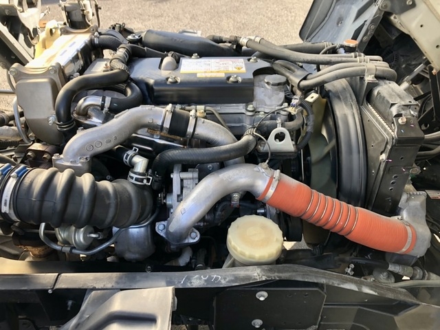 いすゞ フォワード 中型 バン TKG-FRR90T2(55727) 57枚目
