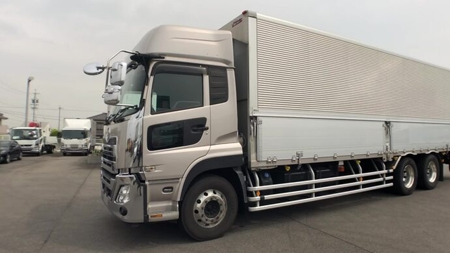 UDトラックス（日産） クオン 大型 ウィング 2PG-CD5CA(34898) 5枚目