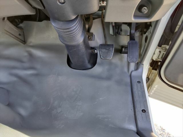トヨタ ダイナ 小型 バン TKG-XZU605(9371) 32枚目