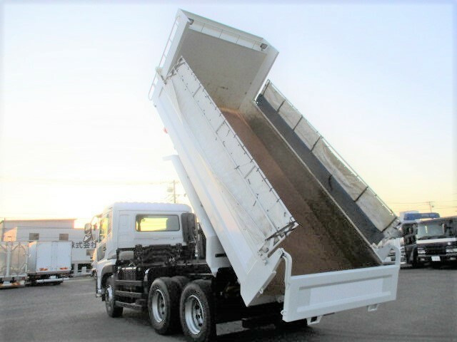 Nissan UD quon Large Soil dump 2PG-CW5AL(36694) 37枚目