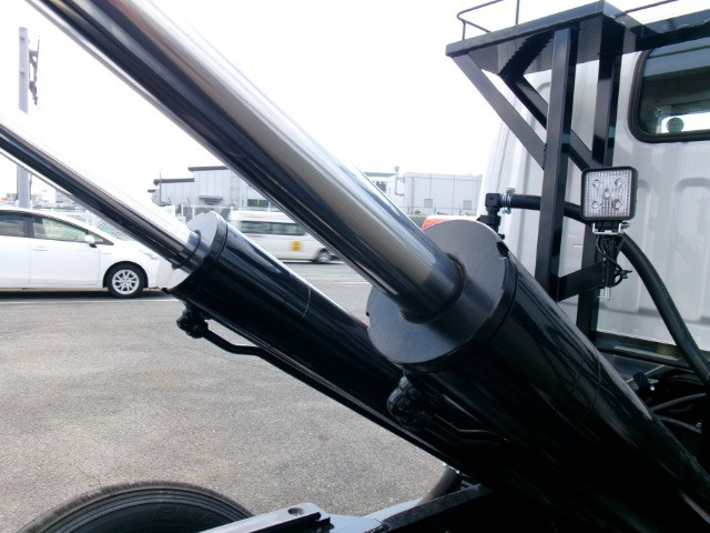三菱ふそう キャンター 小型 コンテナ専用車 2RG-FBAV0(113133) 20枚目