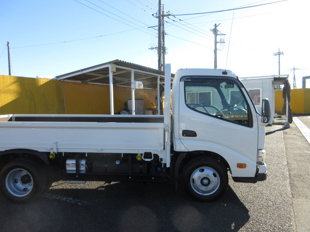 日野 デュトロ 小型 平ボディ 2WG-XZU646M(105274) 36枚目