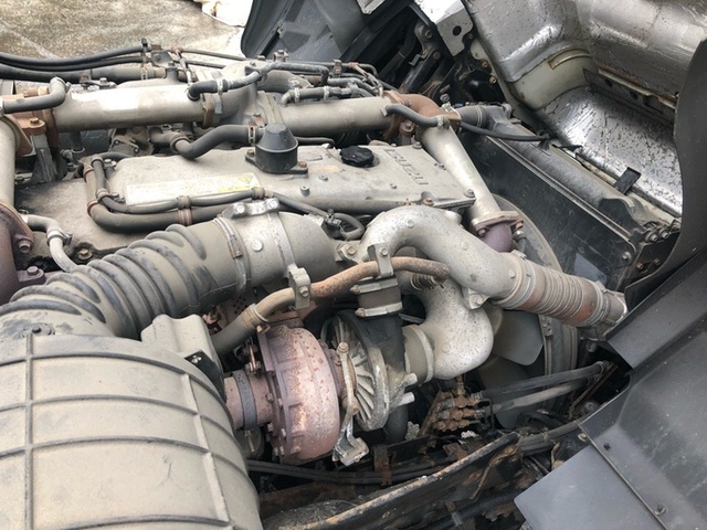 いすゞ ギガ 大型 タンクローリー PDG-CYY77V8(5595) 54枚目