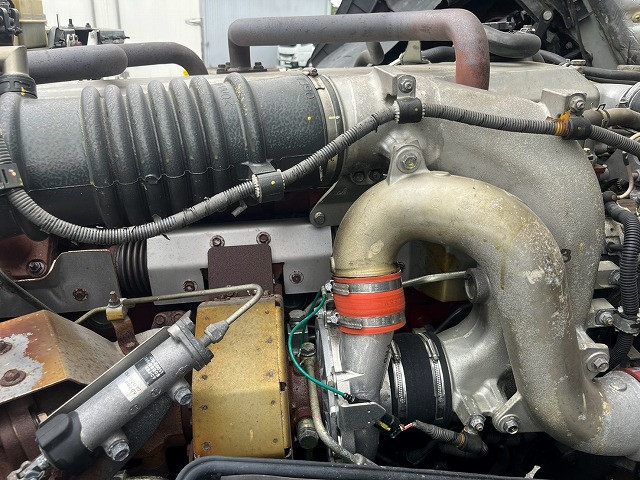 日野 プロフィア 大型 トラクタ QPG-SH1EDDG(113022) 40枚目