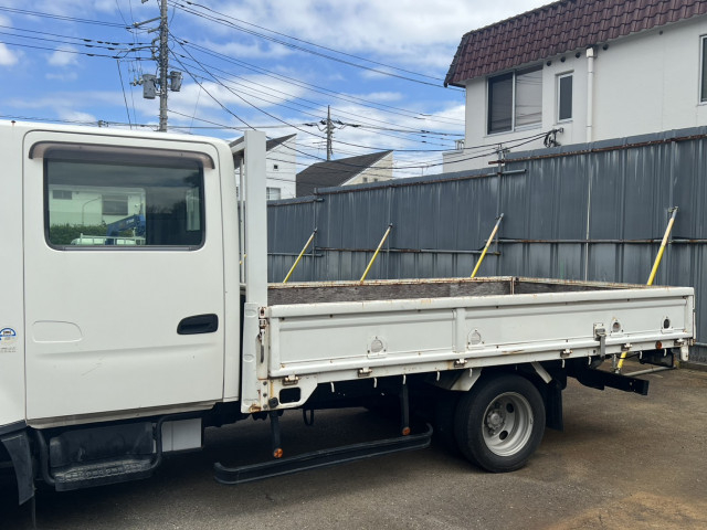 日野 デュトロ 小型 平ボディ SKG-XZU710M(109575) 7枚目
