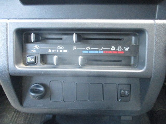 ダイハツ ハイゼット 軽 冷蔵冷凍バン EBD-S500P(96932) 12枚目