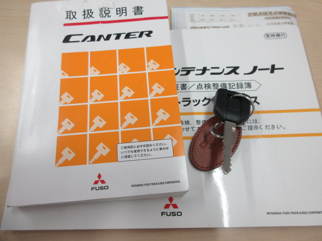 三菱ふそう キャンター 小型 平ボディ 2PG-FEAV0(109726) 5枚目