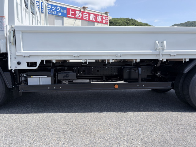 三菱ふそう キャンター 小型 平ボディ 2RG-FEAV0(112294) 23枚目