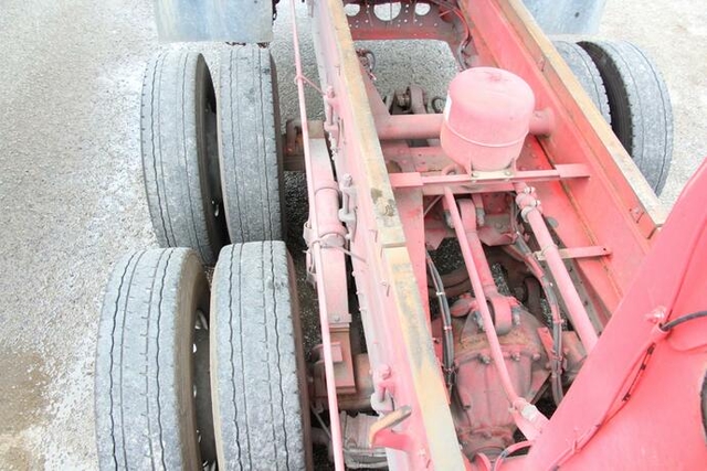 UDトラックス（日産） クオン 大型 深ダンプ（土砂禁） QKG-CD5YL(11822) 35枚目