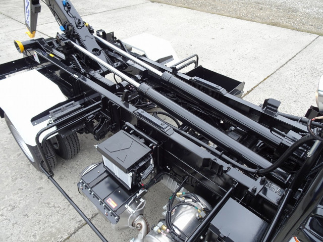 三菱ふそう ファイター 中型 コンテナ専用車 2KG-FK72F(106613) 11枚目