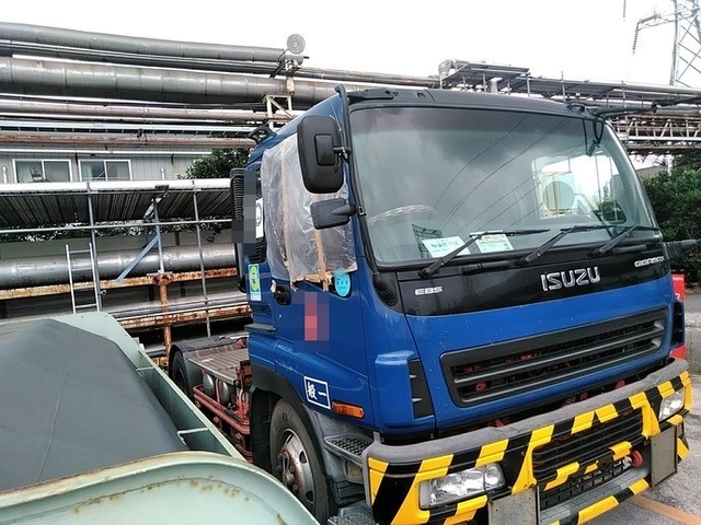 いすゞ ギガ 大型 トラクタ KL-EXD52D3(3364) 9枚目