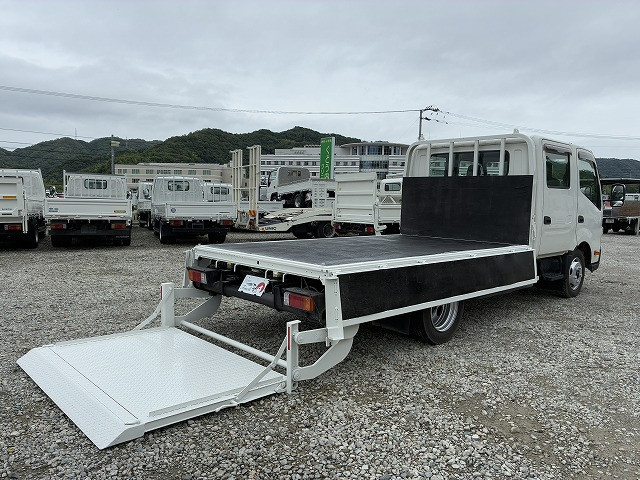 日野 デュトロ 小型 Wキャブ 2RG-XZU710M(109358) 15枚目