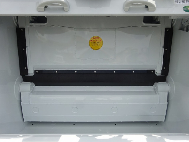三菱ふそう キャンター 小型 塵芥車（プレス式） 2RG-FEAV0(113491) 17枚目