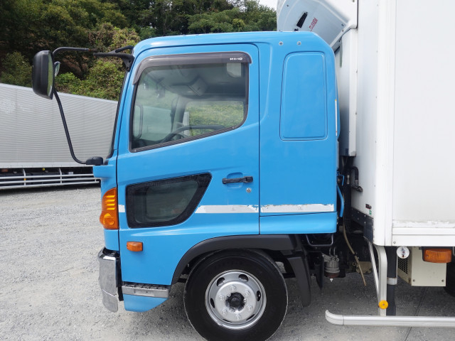 日野 レンジャー 中型 冷蔵冷凍バン TKG-FD9JLAA(111791) 10枚目