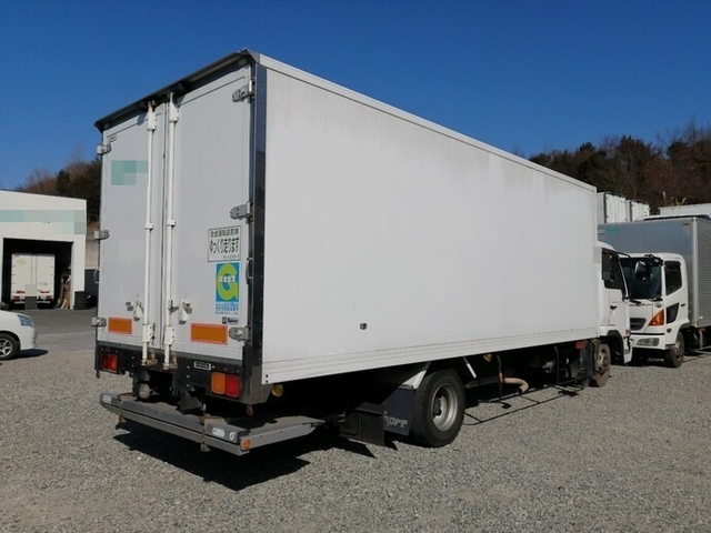UDトラックス（日産） コンドル 中型 冷蔵冷凍バン BDG-MK36C(5466) 11枚目