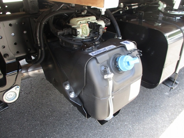 三菱ふそう キャンター 小型 平ボディ 2RG-FBA20(39282) 10枚目