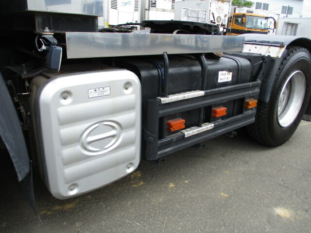 日野 プロフィア 大型 トラクタ PK-SH1EDJG(32725) 9枚目
