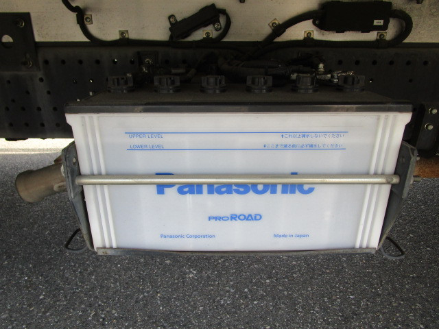 いすゞ フォワード 中型 冷蔵冷凍バン TKG-FRR90S2(109730) 40枚目