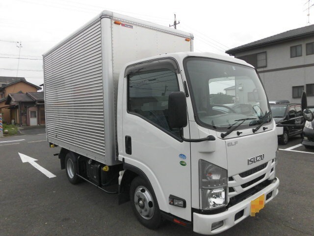 いすゞ エルフ 小型 バン TRG-NLR85AN(7128) 2枚目