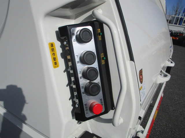 日野 レンジャー 中型 塵芥車（プレス式） 2KG-FD2ABA(107968) 42枚目