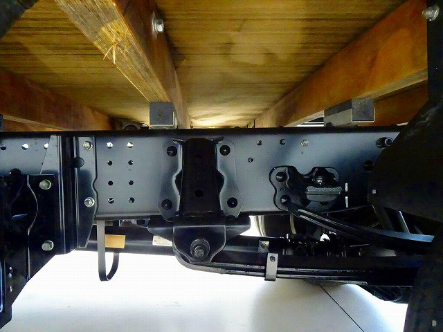 いすゞ エルフ 小型 平ボディ 2RG-NPR88AC(109701) 40枚目