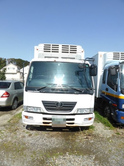 UDトラックス（日産） カゼット 小型 冷蔵冷凍バン PB-MK37B(2852) 2枚目