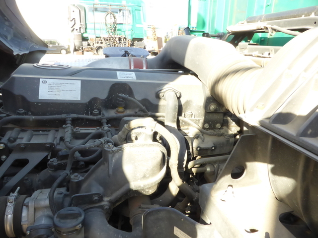 UDトラックス（日産） クオン 大型 平ボディ QKG-CD5ZL(2830) 27枚目