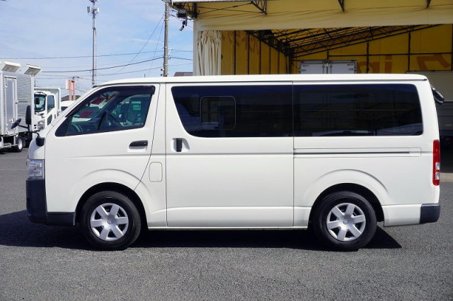 トヨタ ハイエース 小型 Translation missing: ja.item.body_keijou_enum.body_keijou_light_van CBF-TRH200V(94845) 3枚目