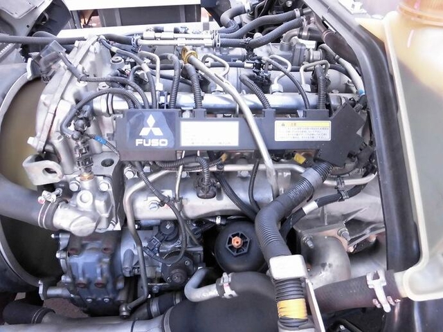 三菱ふそう キャンター 小型 バン TKG-FEB80(8430) 17枚目