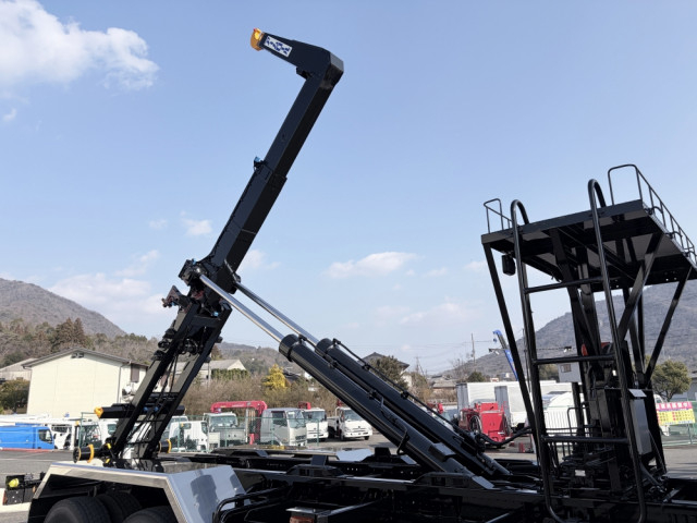 三菱ふそう スーパーグレート 大型 コンテナ専用車 2PG-FV80VY(104736) 19枚目