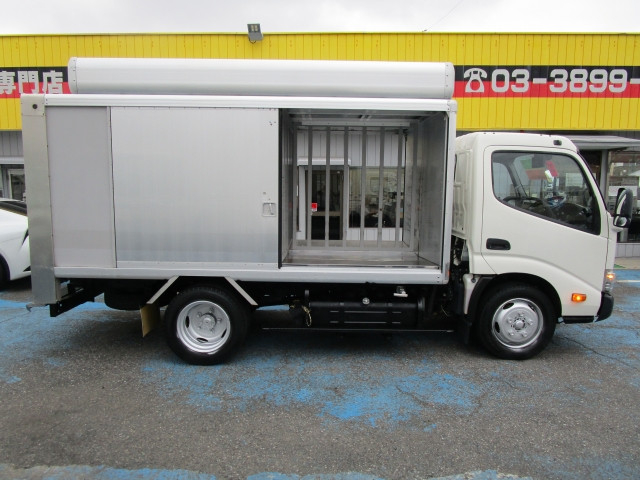 日野 デュトロ 小型 バン TPG-XZU645M(109781) 9枚目