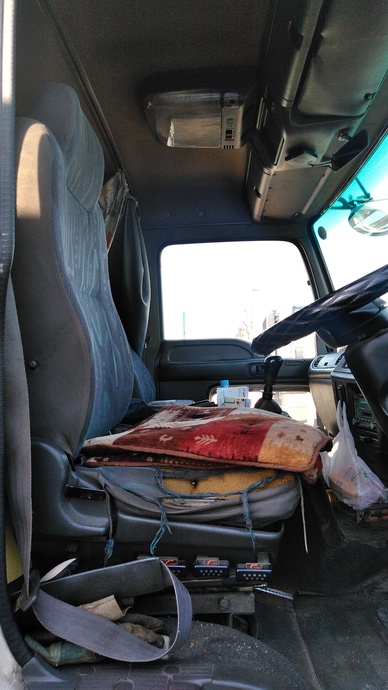 いすゞ フォワード 中型 平ボディ KK-FRR354(3199) 32枚目