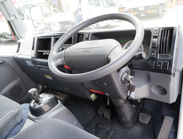 日産自動車 アトラス 小型 平ボディ BKG-ALR85AR(3398) 17枚目