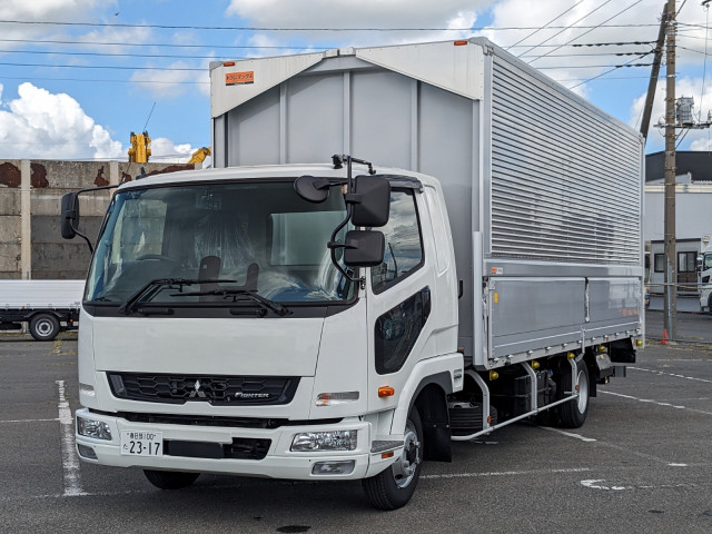三菱ふそう ファイター 中型 ウィング 2KG-FK65F(108681) 1枚目