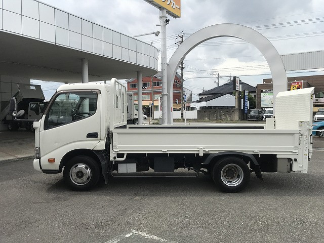トヨタ ダイナ 小型 平ボディ TKG-XZU645(110187) 4枚目