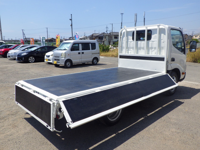 トヨタ トヨエース 小型 平ボディ 2RG-XZC605(110675) 25枚目