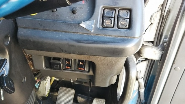 いすゞ ギガ 大型 ウィング PDG-CYJ77W8(4758) 60枚目