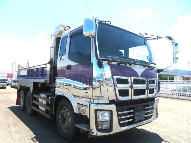 いすゞ ギガ 大型 土砂ダンプ QKG-CXZ77AT(110716) 4枚目