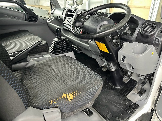 日野 デュトロ 小型 バン 2PG-XZU712M(111709) 21枚目
