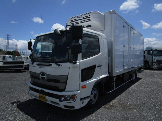 日野 レンジャー 中型 冷蔵冷凍バン 2PG-FD2ABG(87041) 1枚目