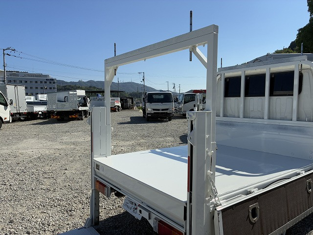 トヨタ ダイナ 小型 Wキャブ 2RG-XZU605(110239) 19枚目