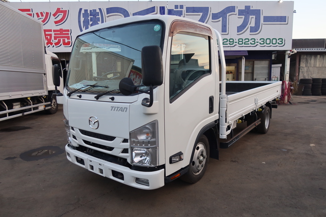 マツダ タイタン 小型 平ボディ TRG-LLR85AR(108241) 3枚目