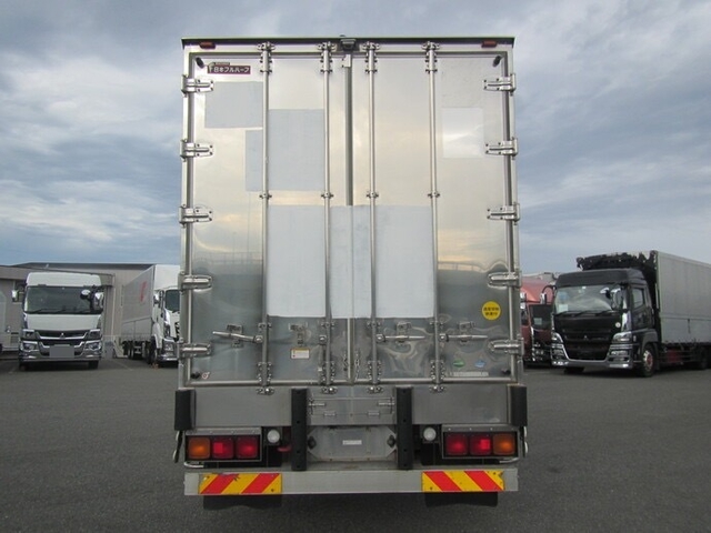 いすゞ ギガ 大型 冷蔵冷凍バン QKG-CYL77A(38741) 4枚目