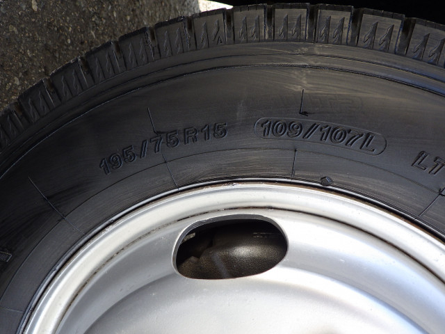 トヨタ トヨエース 小型 平ボディ TKG-XZU605(110630) 32枚目