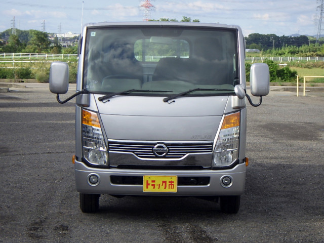 日産自動車 アトラス 小型 平ボディ CBF-SQ2F24(112741) 3枚目