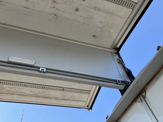 三菱ふそう スーパーグレート 大型 ウィング QPG-FS64VZ(106891) 44枚目