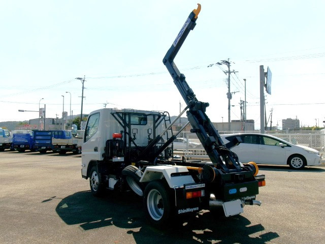 三菱ふそう キャンター 小型 コンテナ専用車 2RG-FBAV0(113198) 22枚目