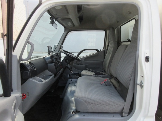 トヨタ トヨエース 小型 バン SKG-XZU605(10920) 37枚目