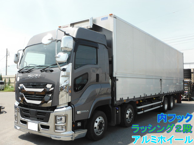 いすゞ ギガ 大型 ウィング 2PG-CYJ77C(34697) 1枚目