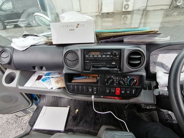 日野 デュトロ 小型 バン TKG-XZU655M(5346) 48枚目